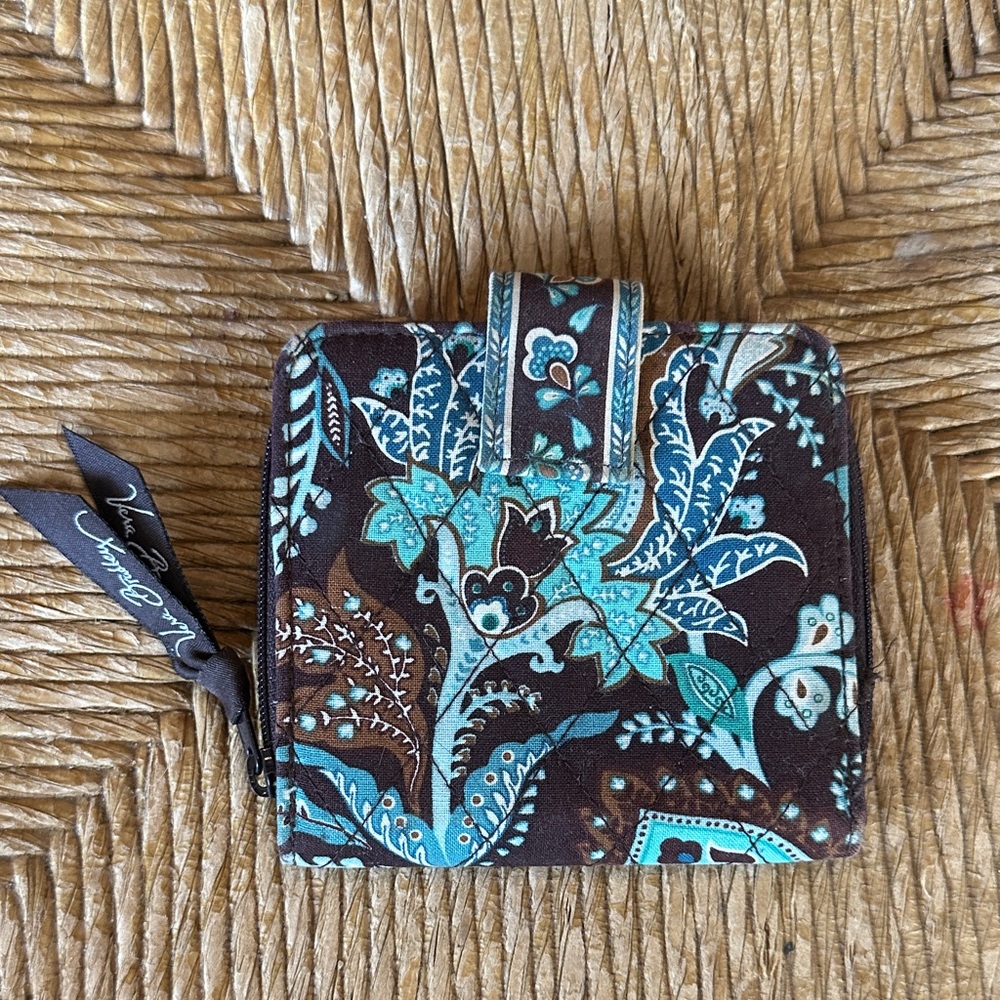 Vera Bradley Brown & Turquoise Quilted Floral Zip Wallet